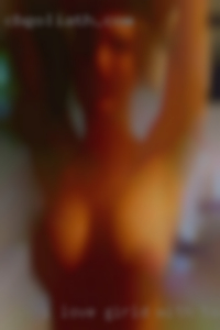 I love girld with tatyoos and clubs piercing near NM.